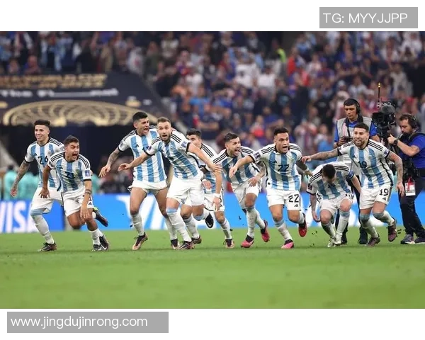 如何亲身见到足球球星并与他们近距离接触的实用攻略与技巧